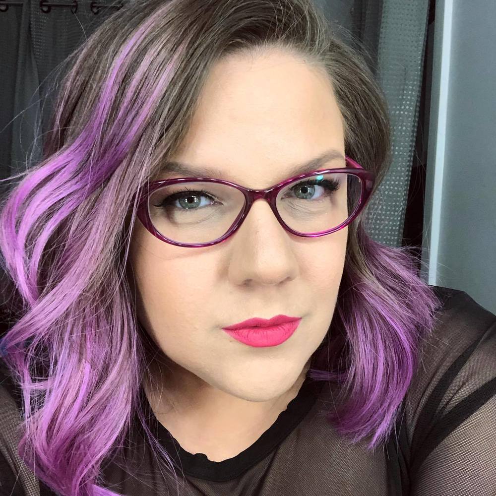 Meet your Posher, Jenni